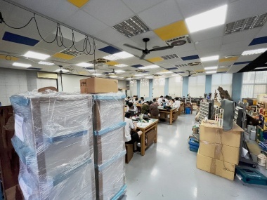 台中二中 智慧製造教室空氣淨化設備，選用COOLBIT